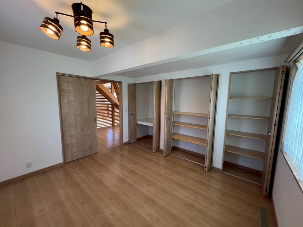 【価格改定】築11年♪　南東角地♪　大樹町緑町14_中古住宅 内観