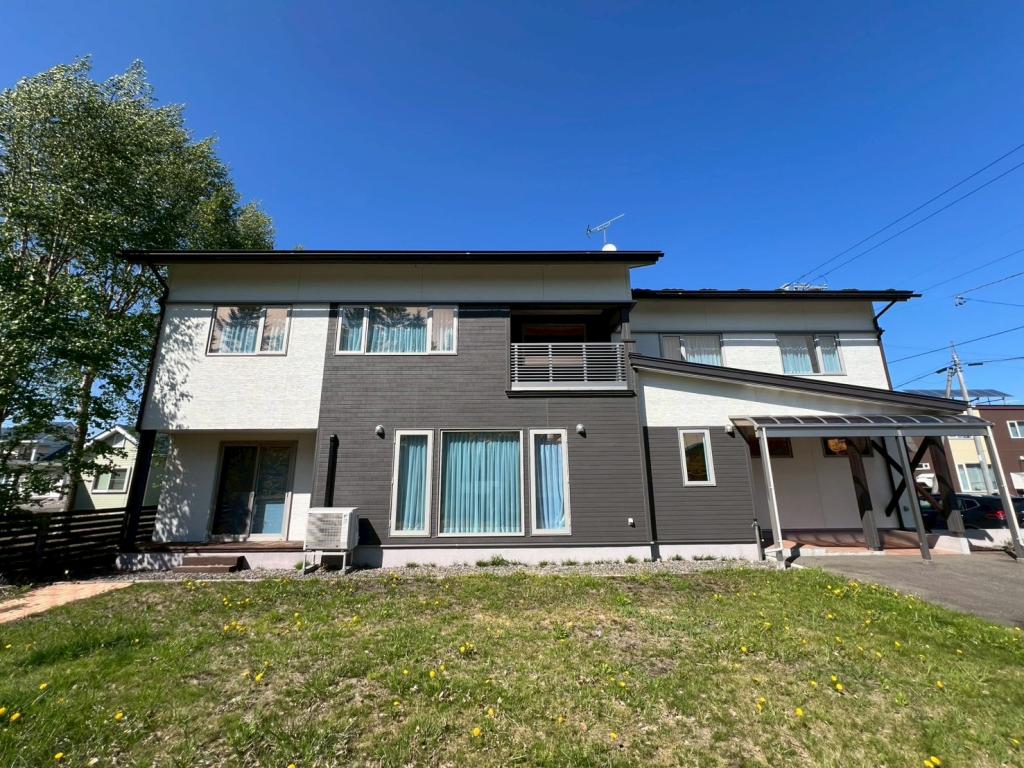 【価格改定】築11年♪　南東角地♪　大樹町緑町14_中古住宅 内観