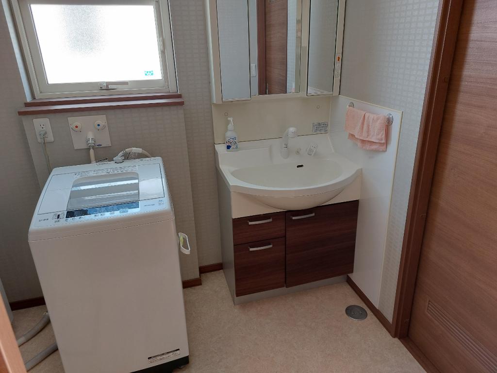 芽室町西１条５丁目　平屋住宅 内観