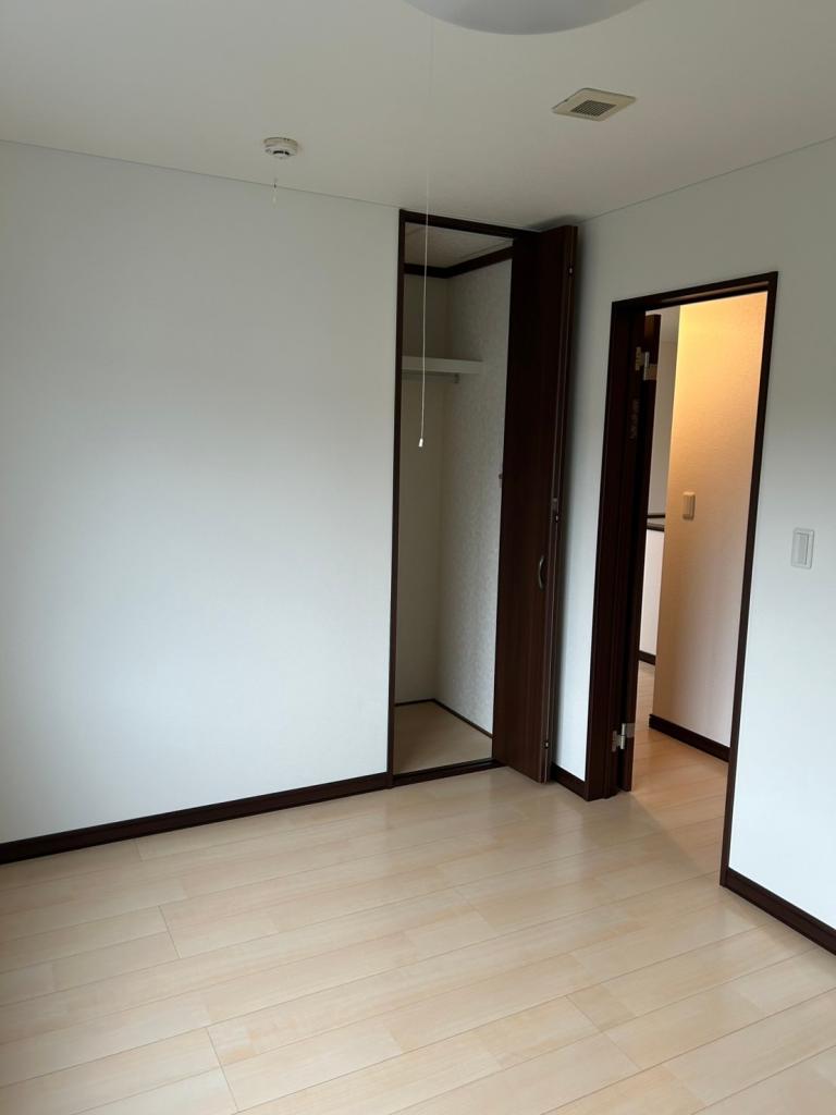 【中古住宅】　帯広市西13条北8丁目　※価格改定　リフォーム済 内観