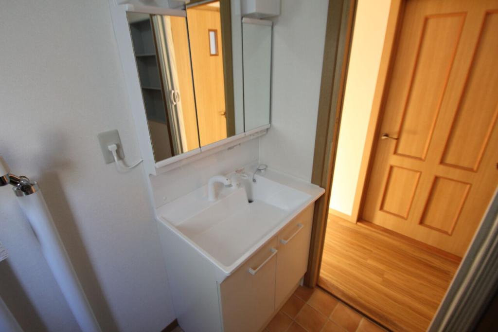 【価格改定】西二十一条南５丁目　リフォーム住宅 内観