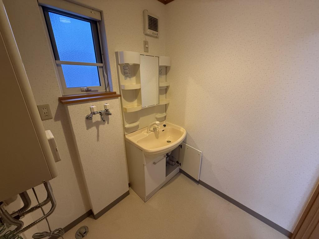 西17条南5丁目　若葉小学校区　平屋 内観