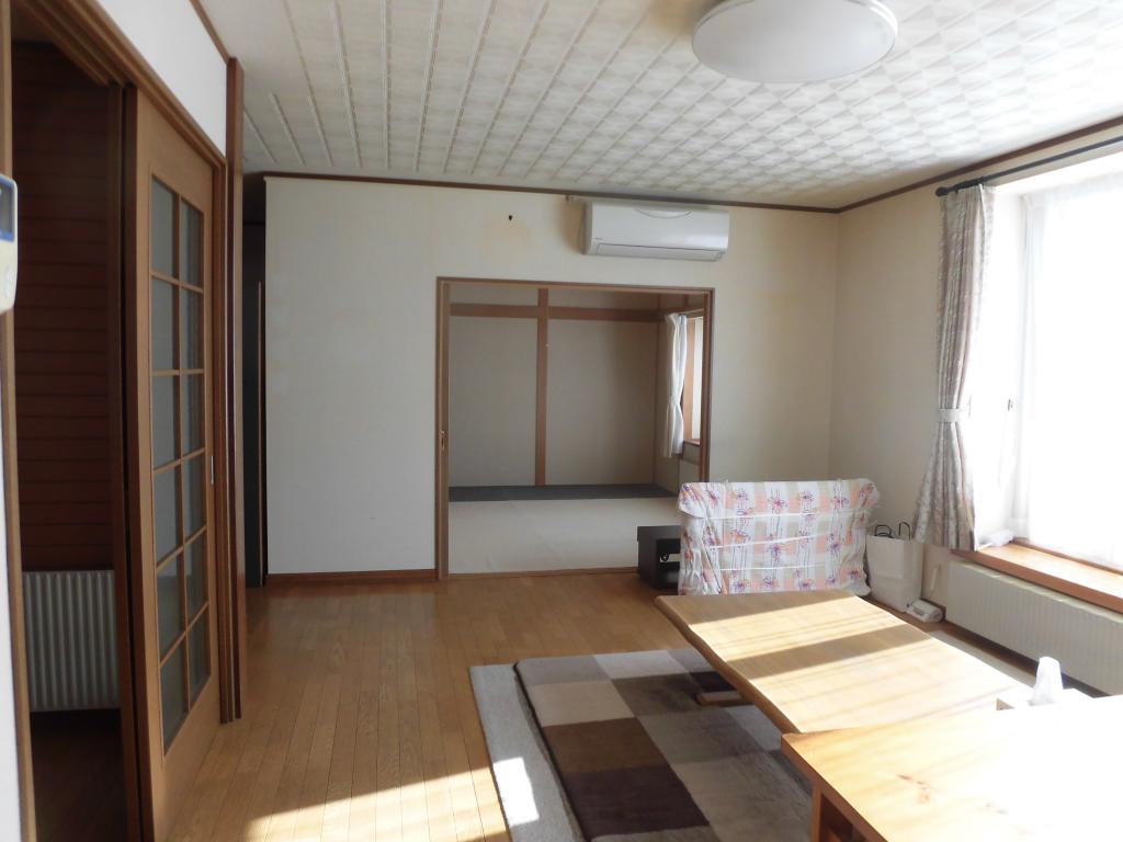 音更町ひびき野仲町2丁目3番地14【売中古住宅4SLDK】 内観