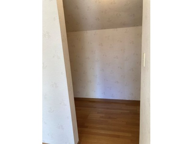 帯広市自由が丘７丁目【リフォーム完備でそのま即入居できます！！】 内観