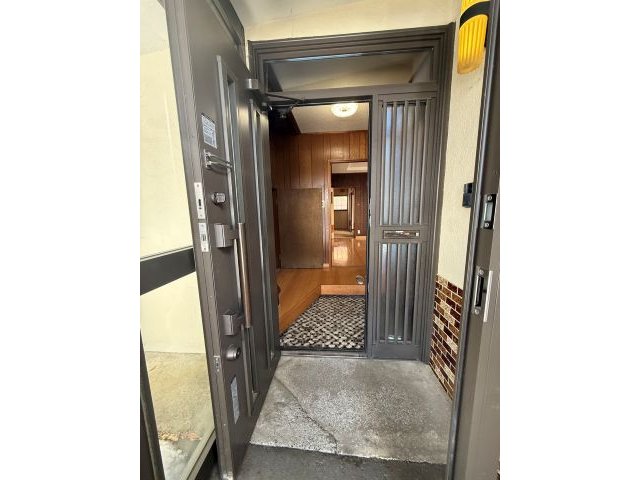 西９条南２５丁目【４ＬＤＫ中古住宅一戸建て！】 内観