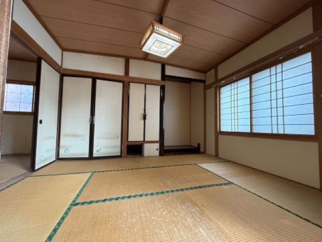 西９条南２５丁目【４ＬＤＫ中古住宅一戸建て！】 内観