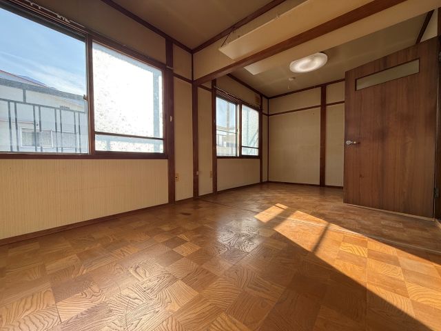 西９条南２５丁目【４ＬＤＫ中古住宅一戸建て！】 内観