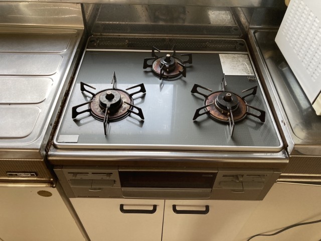 西１５条南１２丁目【約１４０坪の広々とした敷地！】 内観