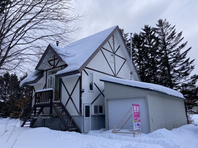 新得町字上佐幌西２線【お洒落なお家でスローライフ！】