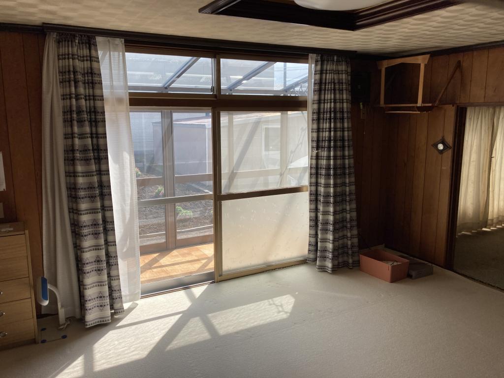 音更町桜が丘西【敷地約１０７坪のリフォーム向き物件！】  内観