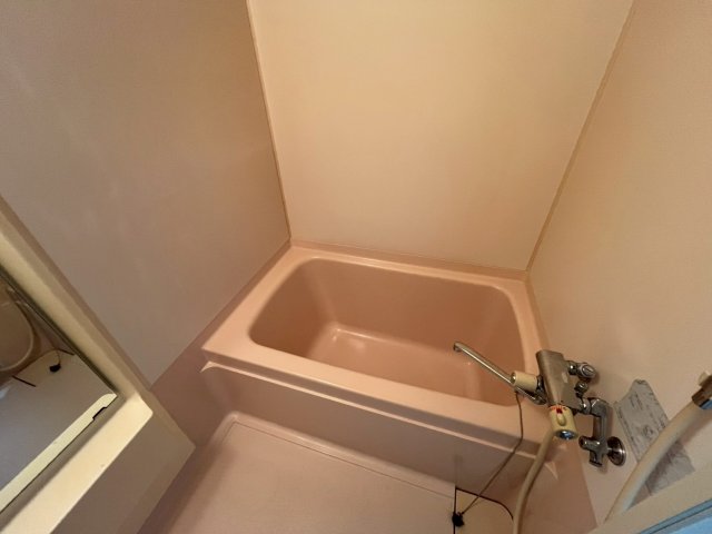 西２０条南５丁目【西エリアに４ＳＬＤＫの中古住宅登場！！】  内観