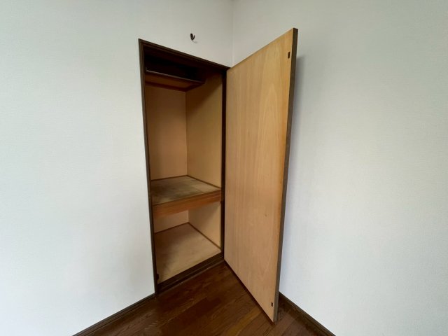 西２０条南５丁目【西エリアに４ＳＬＤＫの中古住宅登場！！】  内観