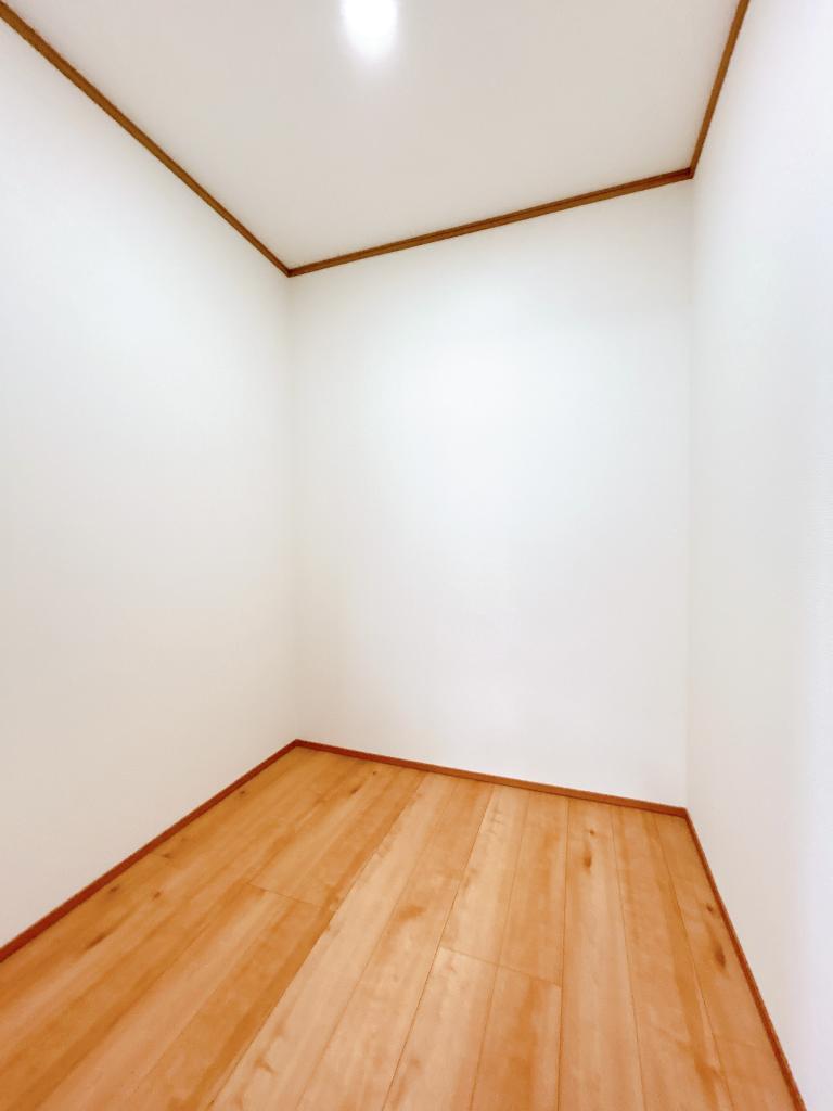 【リフォーム済】帯広市西23条南4丁目5-18  内観