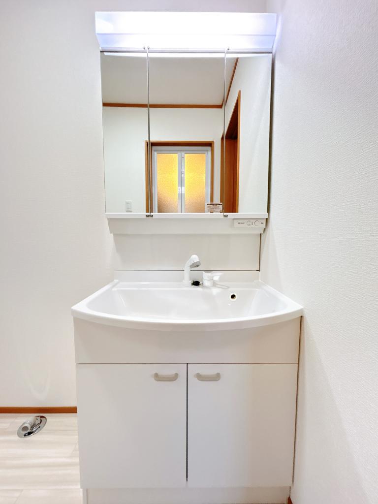 【リフォーム済】帯広市西23条南4丁目5-18  内観