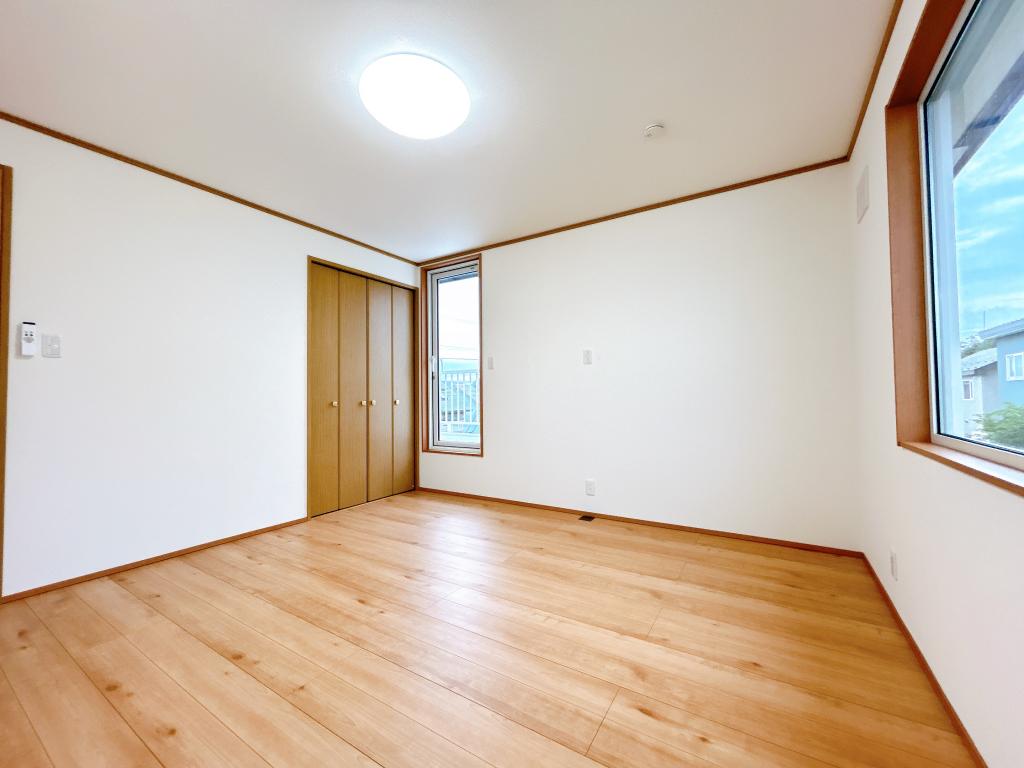 【リフォーム済】帯広市西23条南4丁目5-18  内観