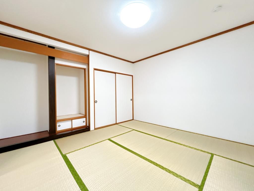 【リフォーム済】西23条南4丁目　4LDK 内観