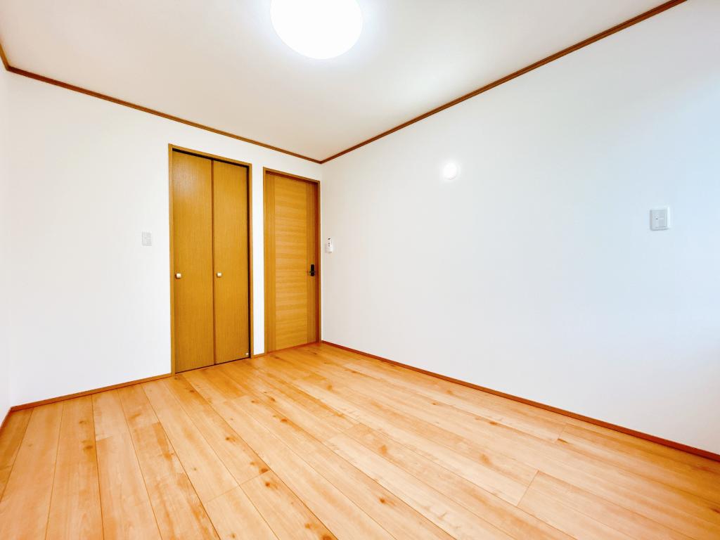 【リフォーム済】西23条南4丁目　4LDK 内観