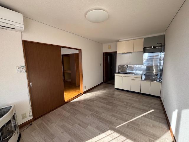 【田中ハイツＡ・Ｂ棟】売りアパート2棟一括 内観