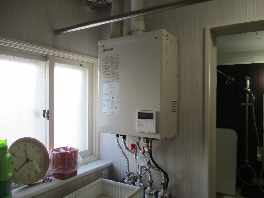 柳町北区 南西角地 1000万円 2世帯向き　 内観