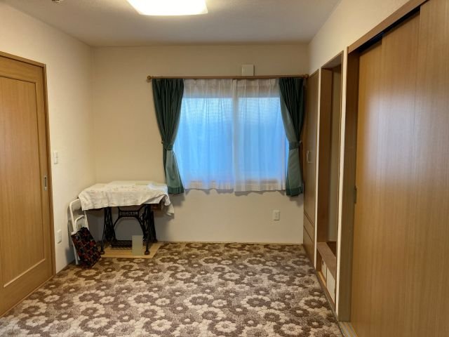 足寄町北１条４丁目【平成２２年築・平家建登場！】 内観