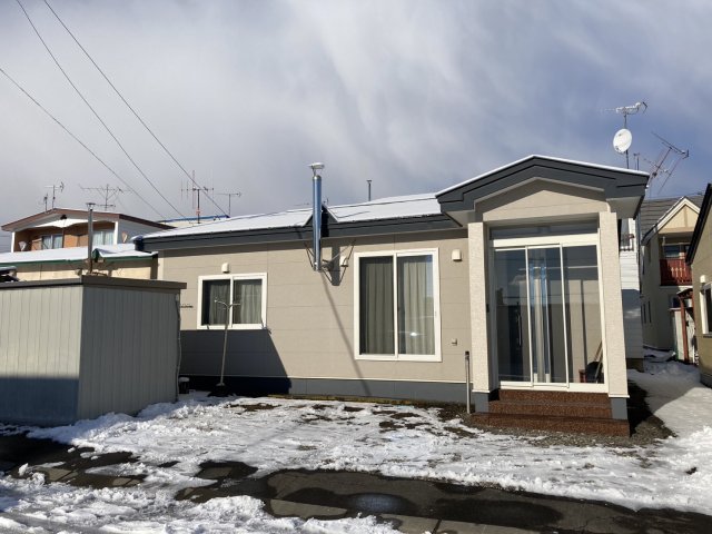 足寄町北１条４丁目【平成２２年築・平家建登場！】