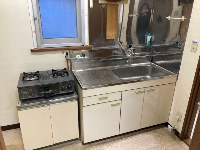 豊頃町茂岩新和町【平成９年築、建設事務所の跡地です】  内観