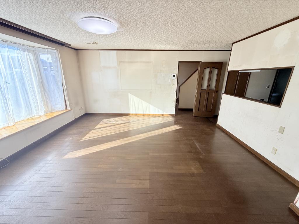 南の森西8丁目の中古住宅　南道路付 内観