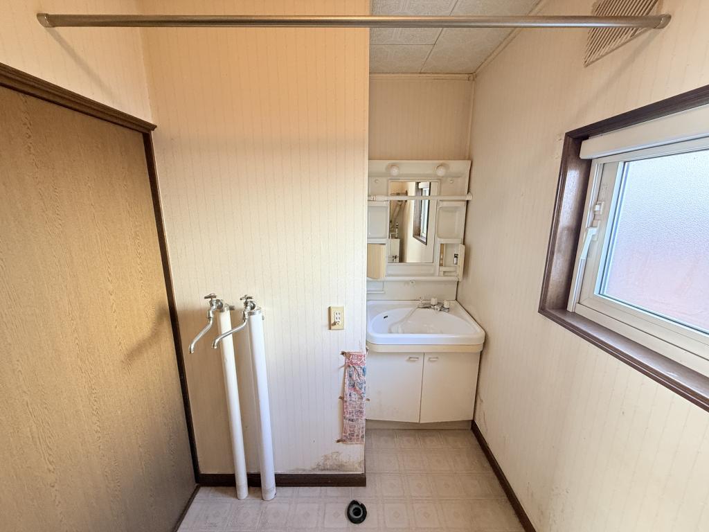 南の森西8丁目の中古住宅　南道路付 内観