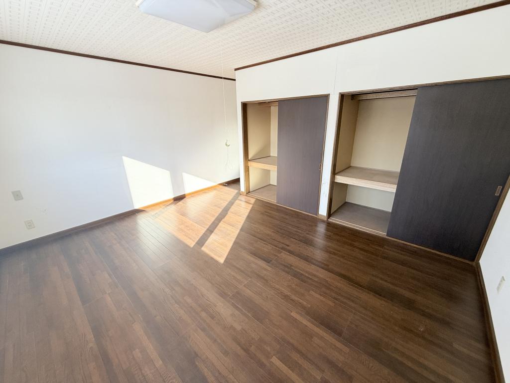 南の森西8丁目の中古住宅　南道路付 内観