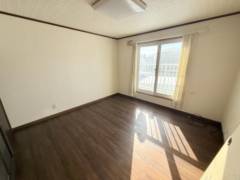 南の森西8丁目の中古住宅　南道路付 内観