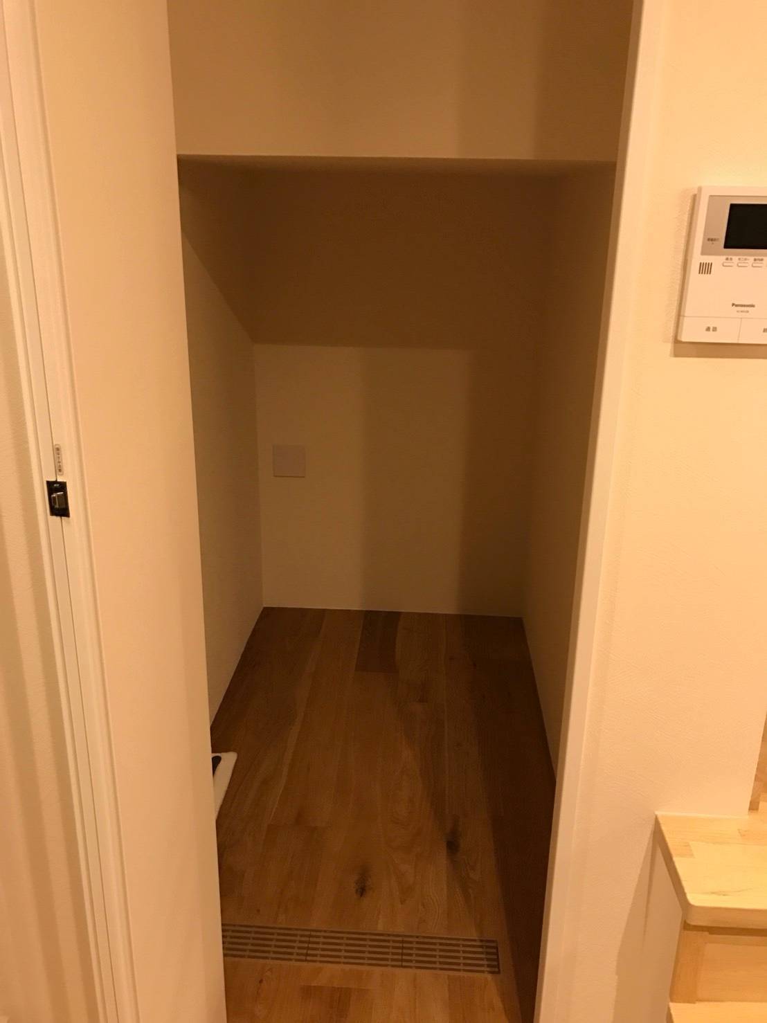 西17条南27丁目　戸建 内観