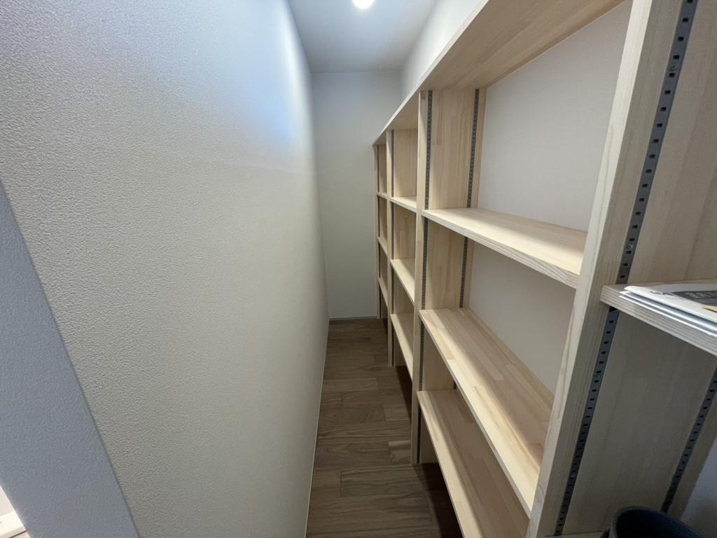 ♪南道路♪西２３南４＿新築住宅 内観