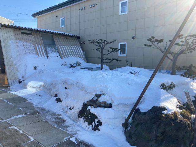 西１３条南１１丁目【吹抜けで開放的なＬＤＫ♪薪ストーブあり！】 内観