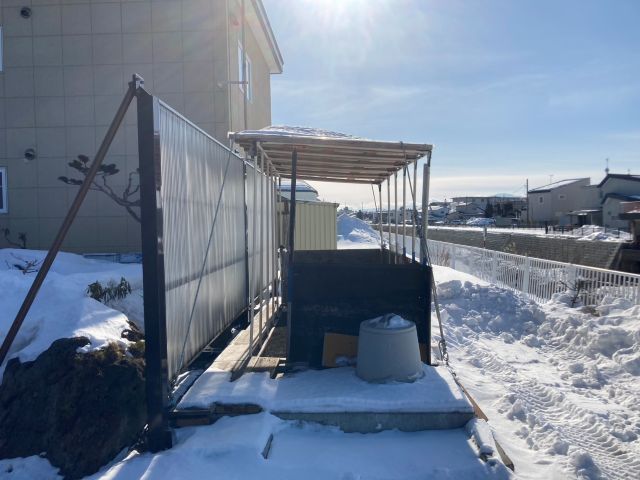 西１３条南１１丁目【吹抜けで開放的なＬＤＫ♪薪ストーブあり！】 内観