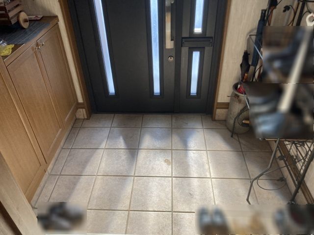 西１３条南１１丁目【吹抜けで開放的なＬＤＫ♪薪ストーブあり！】 内観