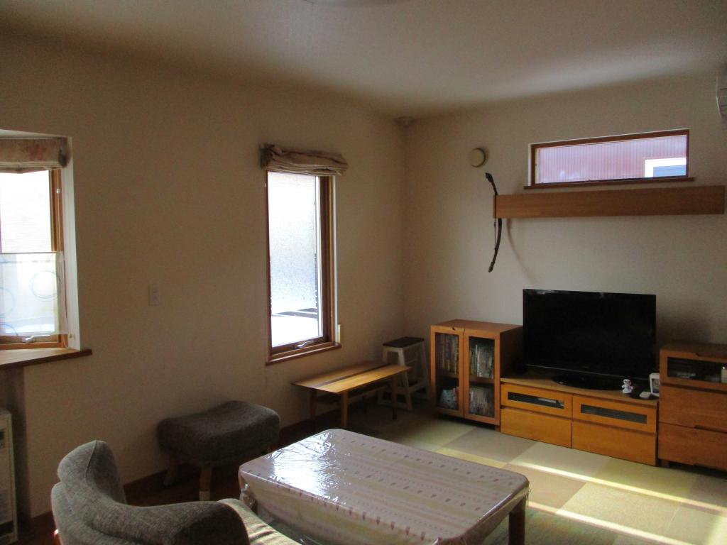 幕別町札内桂町 長期優良住宅 トリプルサッシ 築16年  内観