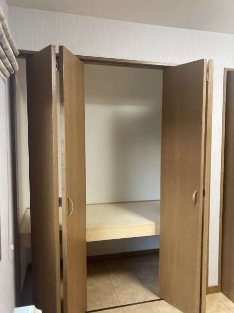 西１８条南２丁目【西エリアのセミ電化４ＬＤＫ登場！！】   内観