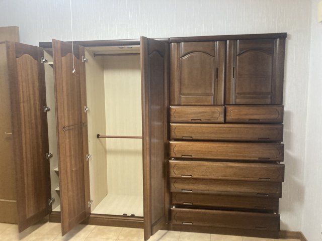 西１８条南２丁目【西エリアのセミ電化４ＬＤＫ登場！！】   内観