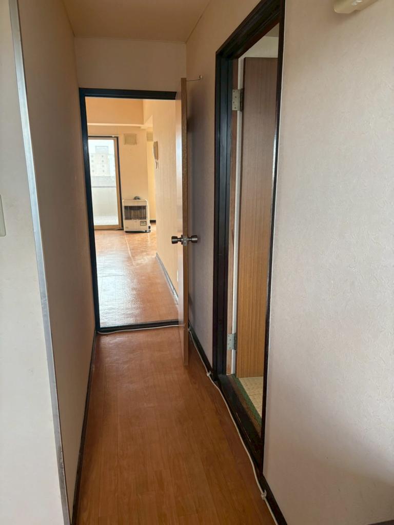 【中古MS】　ダイヤモンドハイツ　８階　角部屋  ※価格改定※  内観