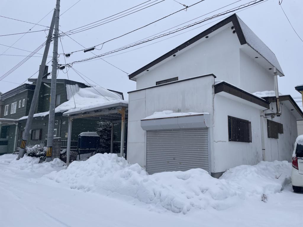 【2/17価格変更】帯広市西20条南3丁目　売土地　（建築条件無し／解体後更地渡し） 間取り