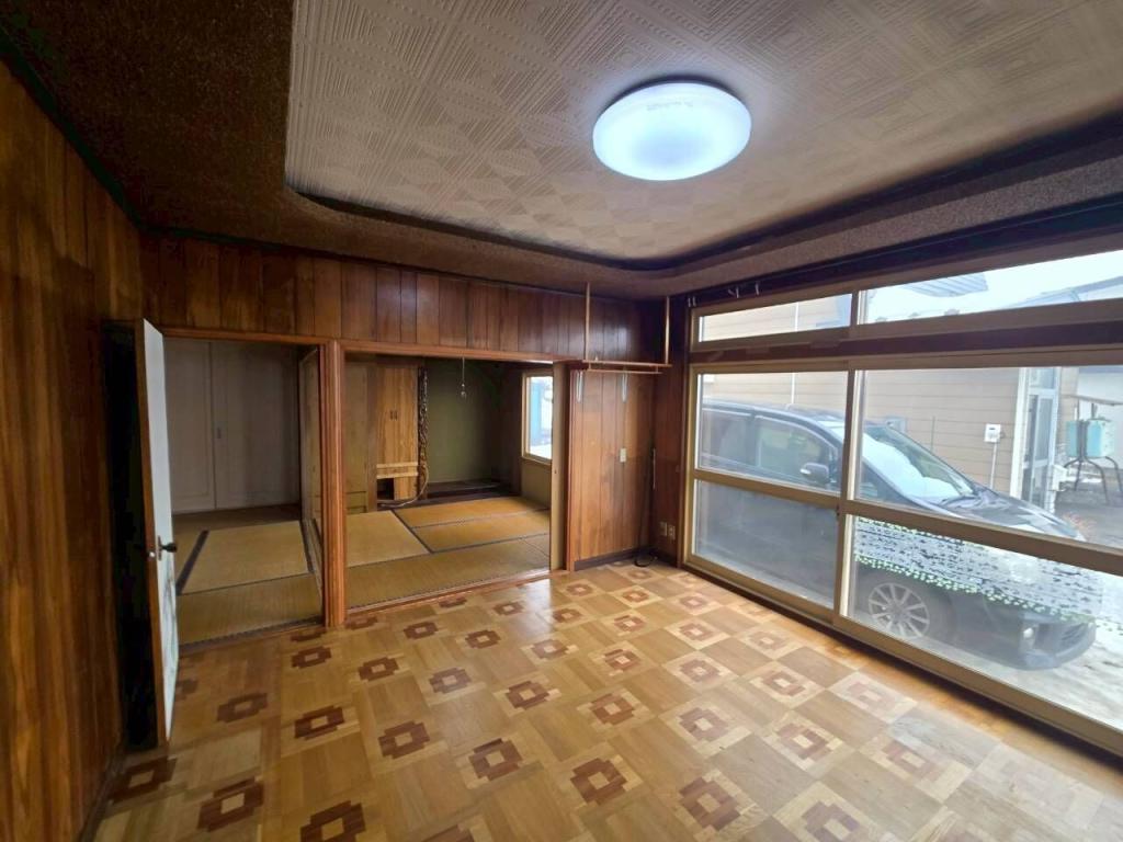 本別町南４丁目　中古戸建 内観