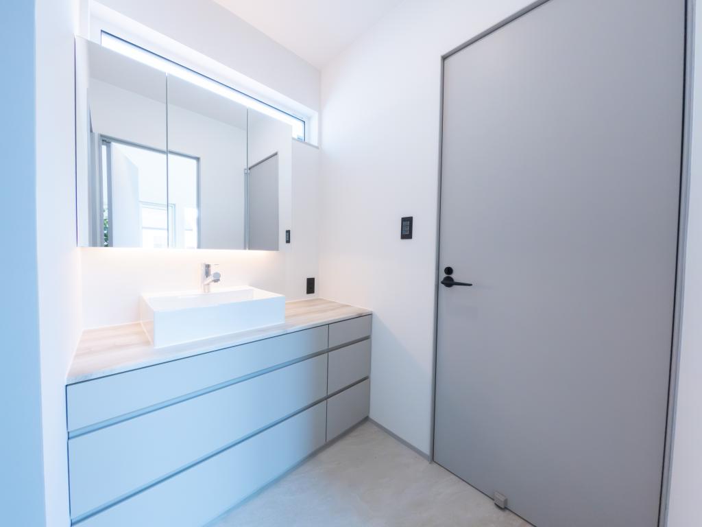 ♪南道路♪西２３南４＿新築住宅 内観