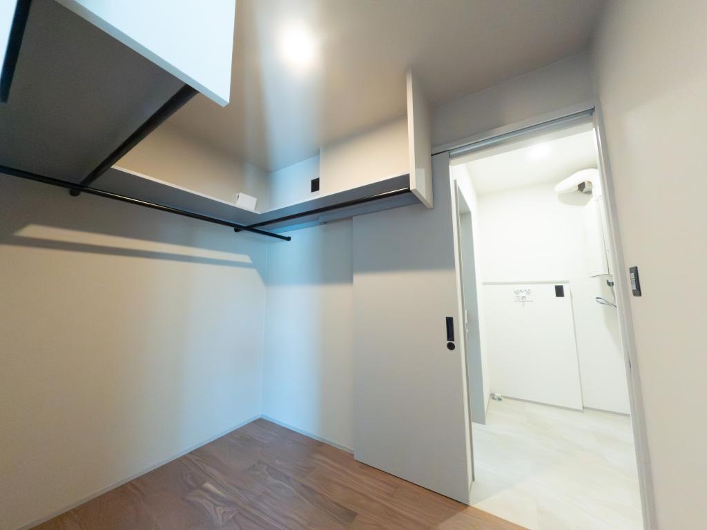 ♪南道路♪西２３南４＿新築住宅 内観