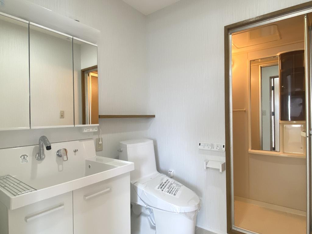 【2世帯にもオススメ】【水回りリフォーム済】音更町 宝来西町南2丁目　中古住宅 内観