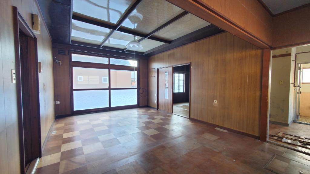 幕別町旭町24-13　売家　※リノベーション向け住宅 内観