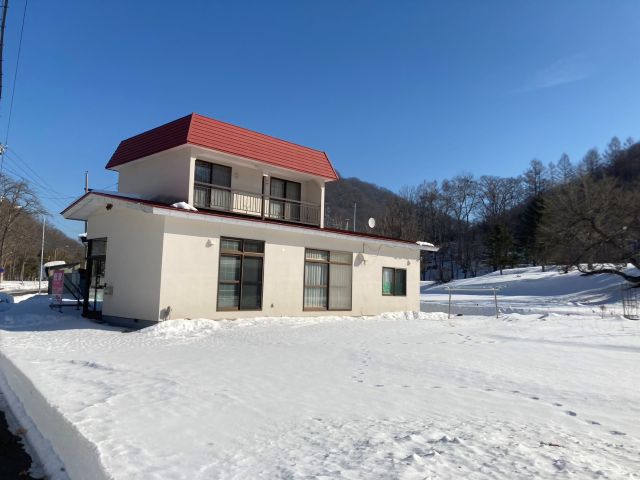 本別町東町【緑豊かで広々とした敷地！約１２７坪！】 内観