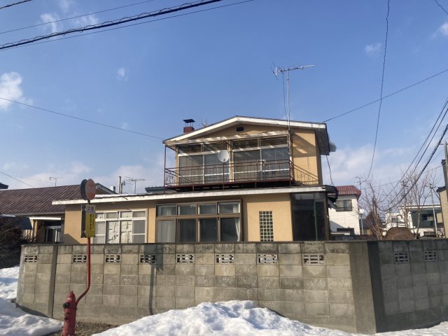 白樺１６条東１６丁目【南東角地！敷地面積約８３坪！】 内観