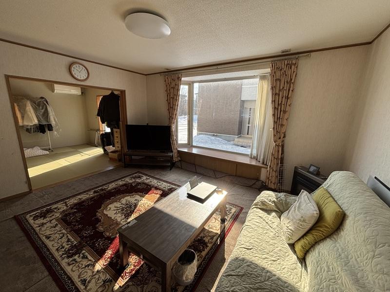 【西15北5】心地よく暮らせるゆとりの住まい【5SLDK+倉庫付き】 内観