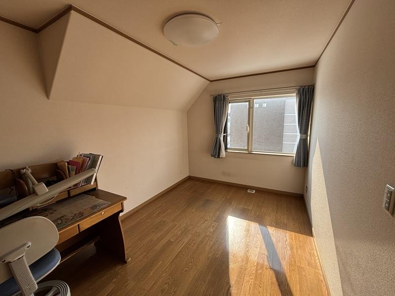 【西15北5】心地よく暮らせるゆとりの住まい【5SLDK+倉庫付き】 内観