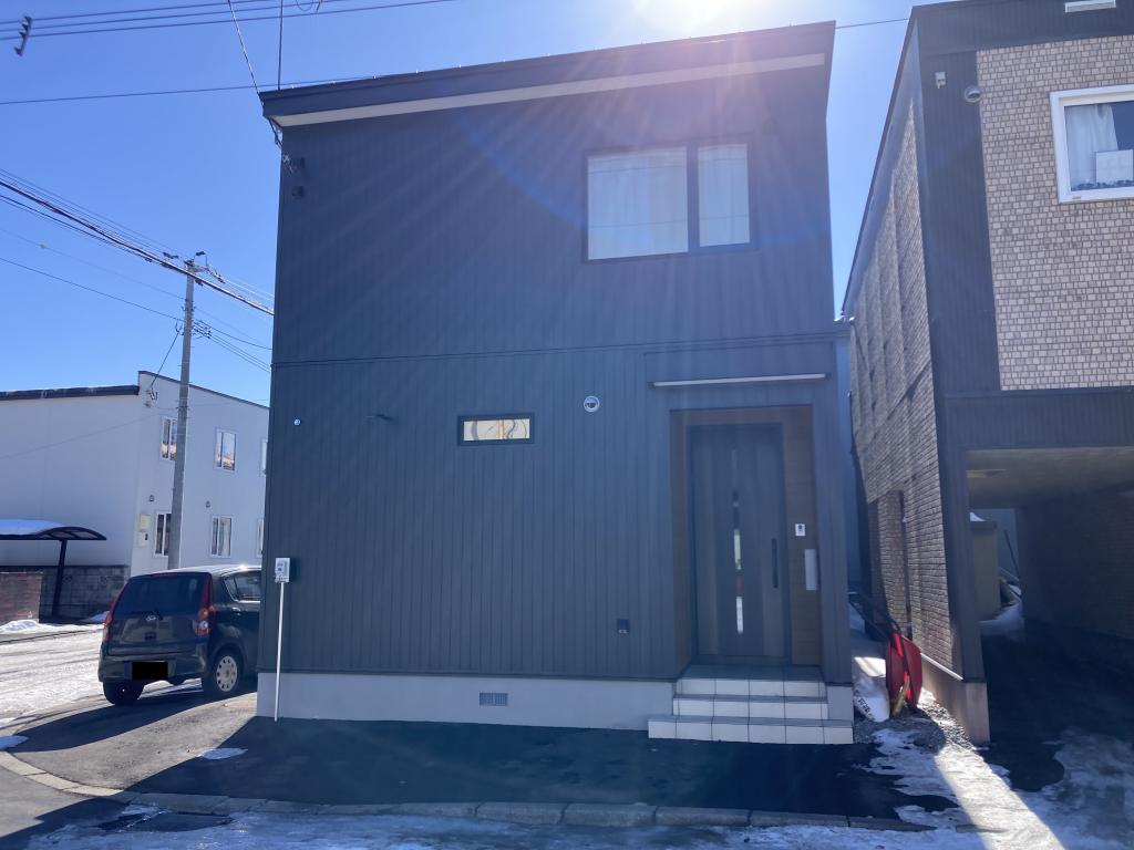 長期優良住宅　築浅　角地　4LDK中古住宅　東7条南23丁目 内観